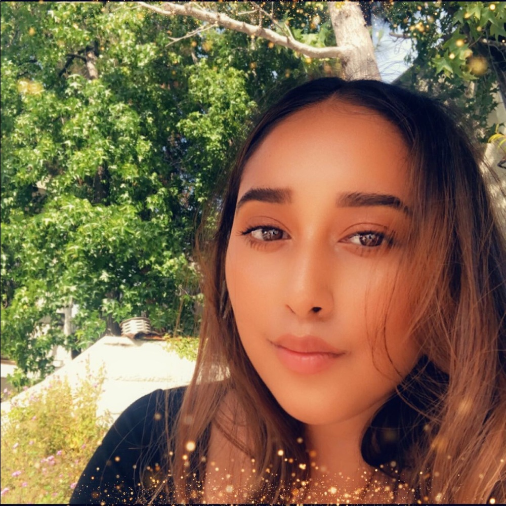 Meet your Posher, Bianca